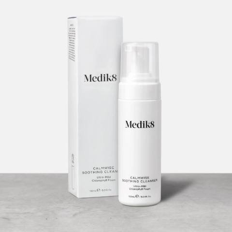 MEDIK8 CALMWISE™ SOOTHING CLEANSER